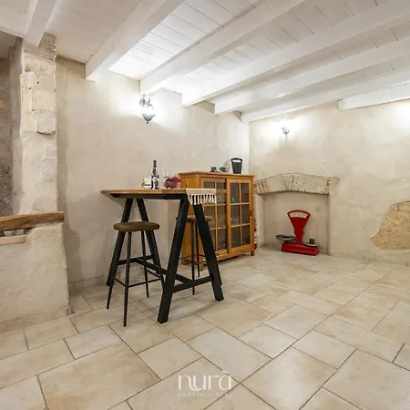 Castello Cozy Apartamento